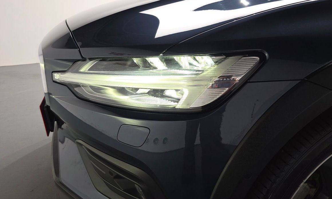 Volvo V60 2021
