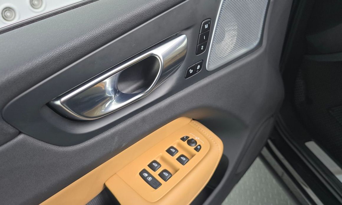 Volvo XC60 2021