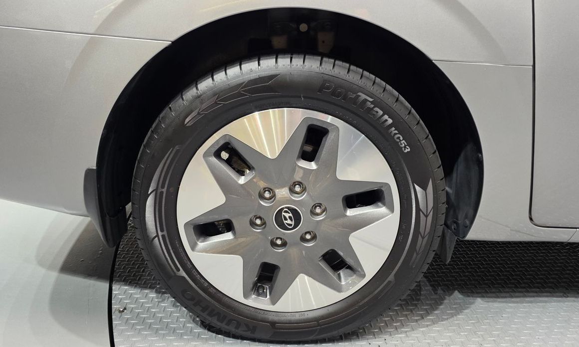 Hyundai Staria 2023