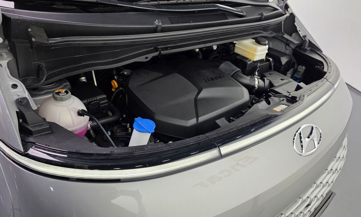 Hyundai Staria 2023