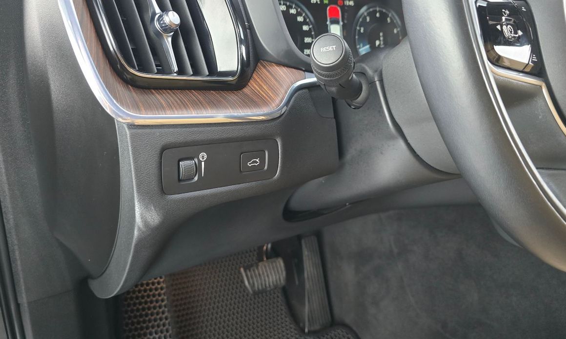 Volvo XC60 2021