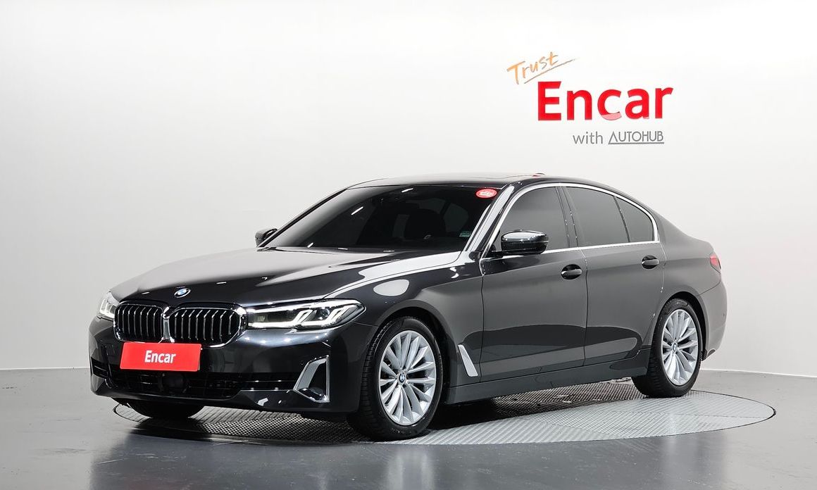 BMW 5-Series 2021