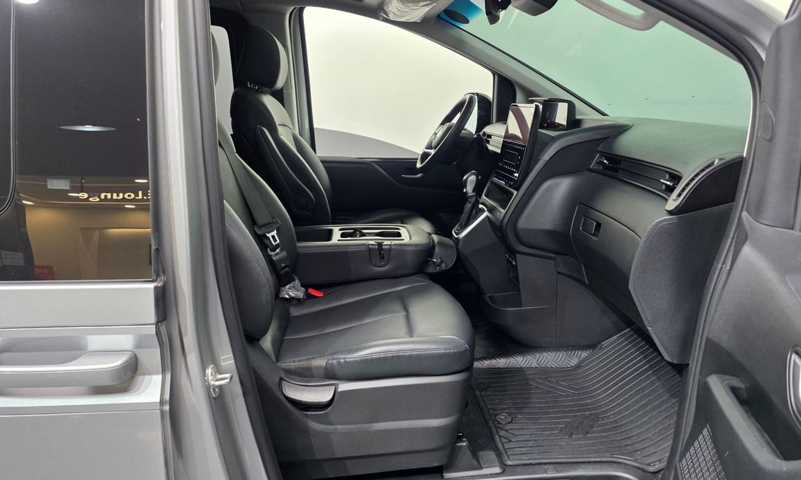 Hyundai Staria 2023