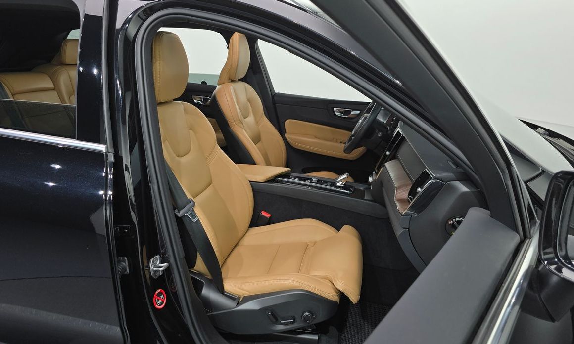 Volvo XC60 2021