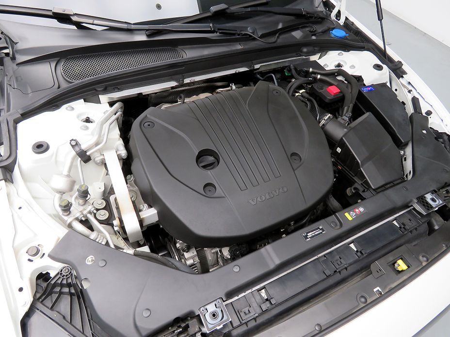 Volvo V60 2022