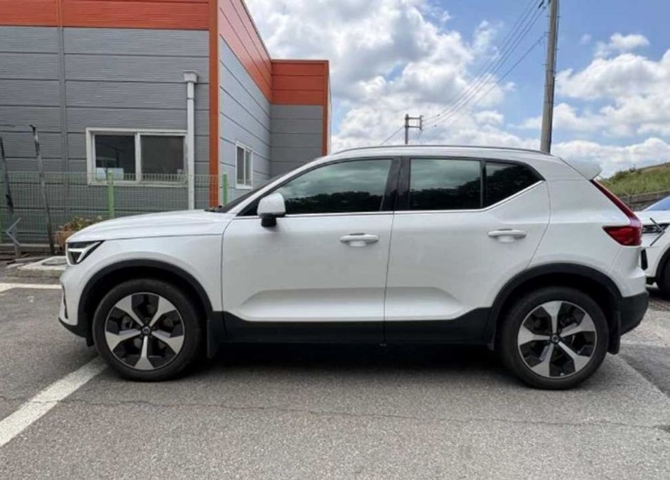 Volvo XC40 2023