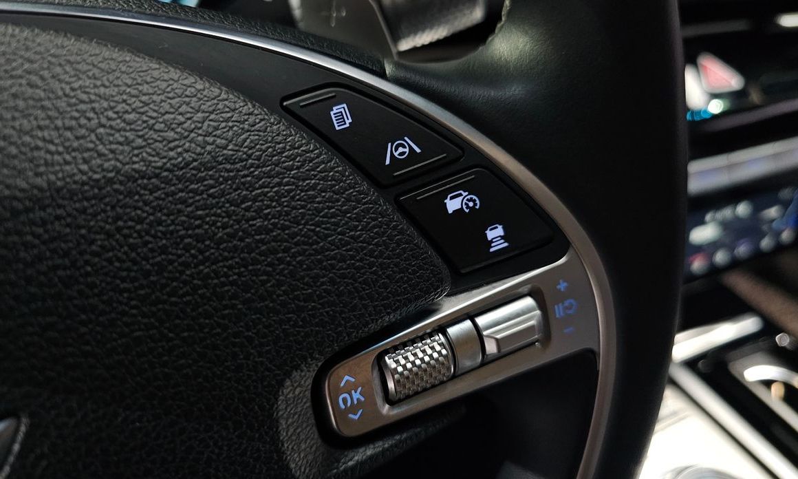 Genesis G80 2023