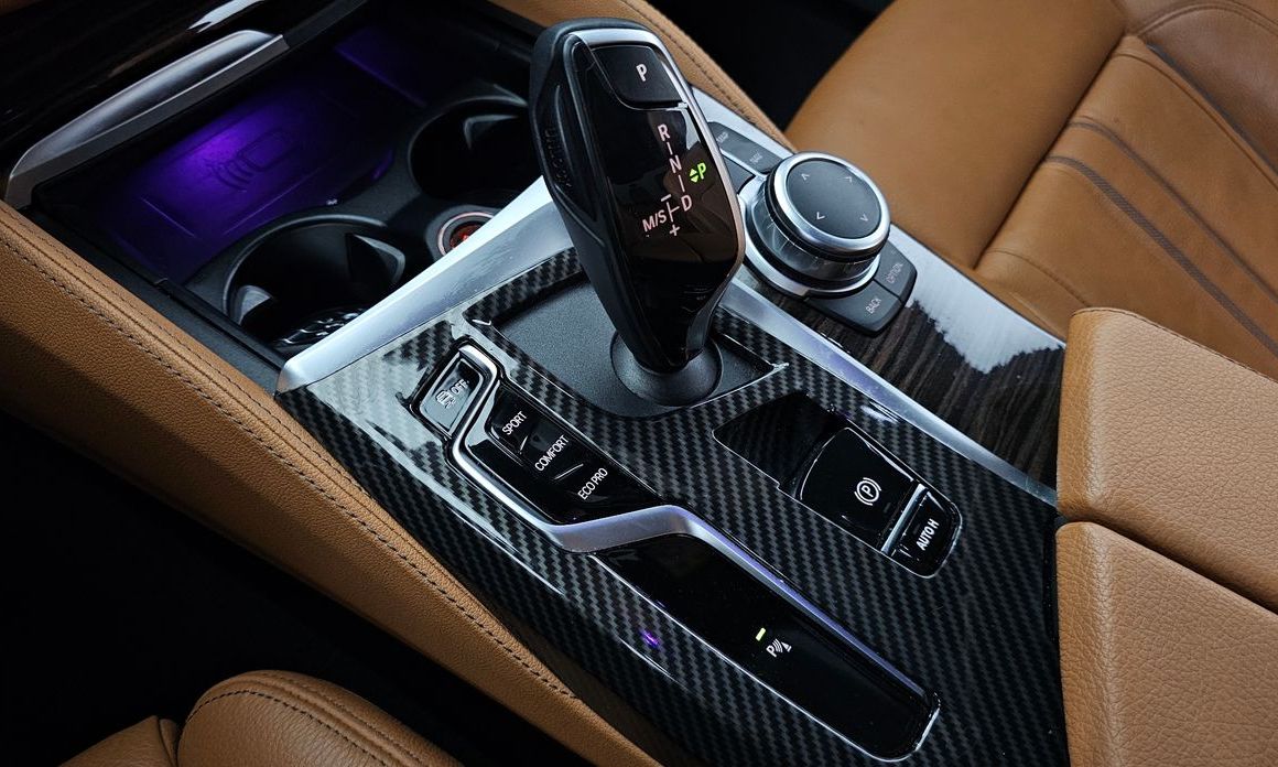 BMW 5-Series 2022