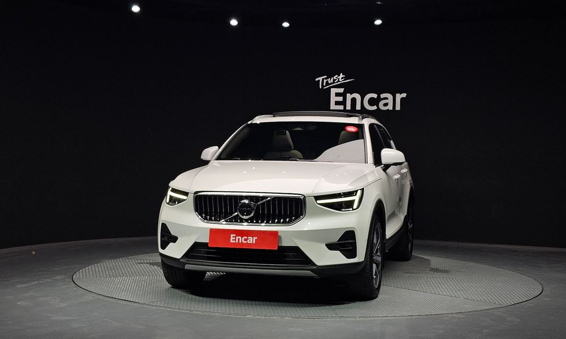 Volvo XC40 2023