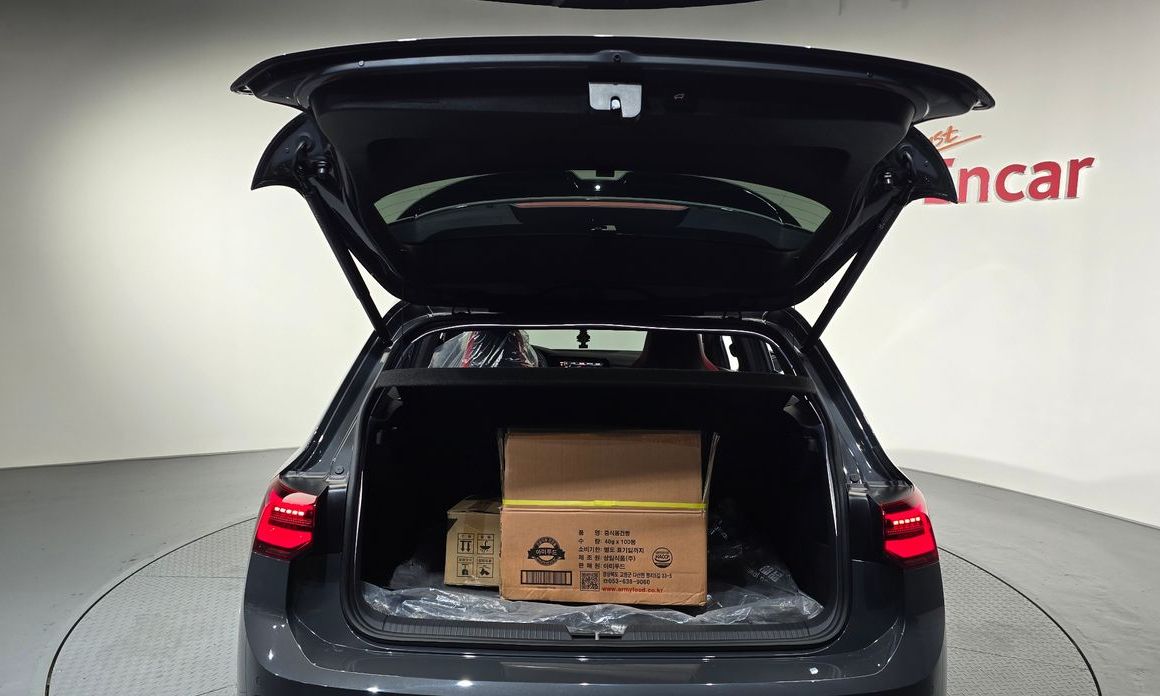 Volkswagen Golf 2024