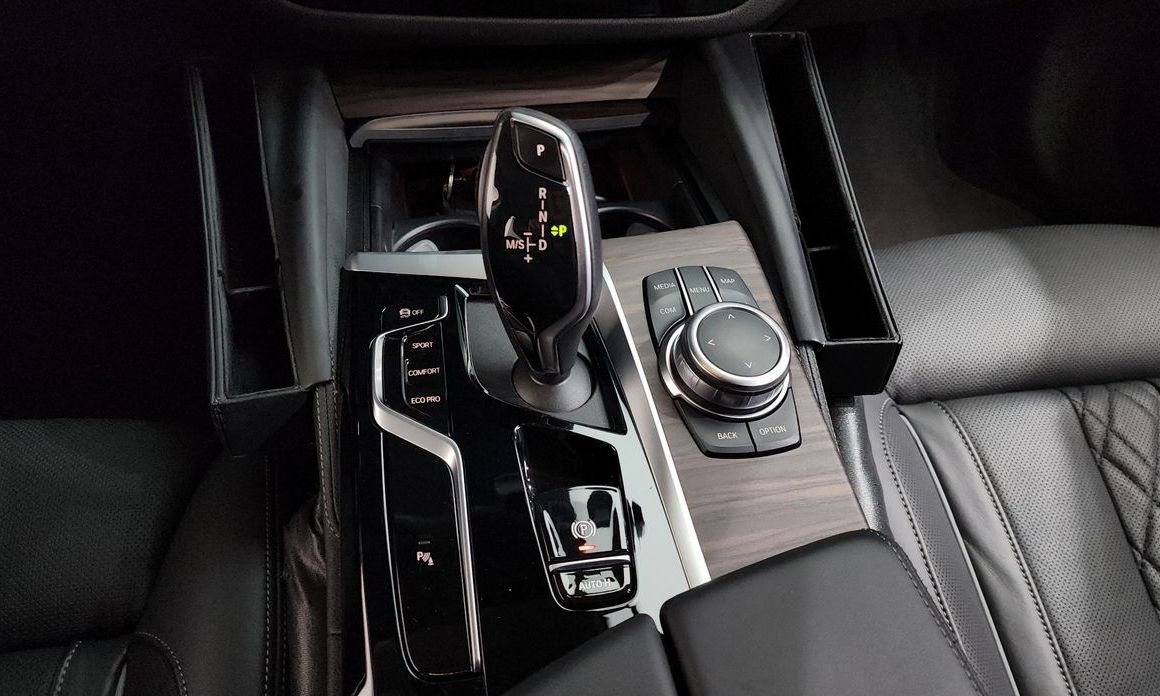 BMW 5-Series 2022