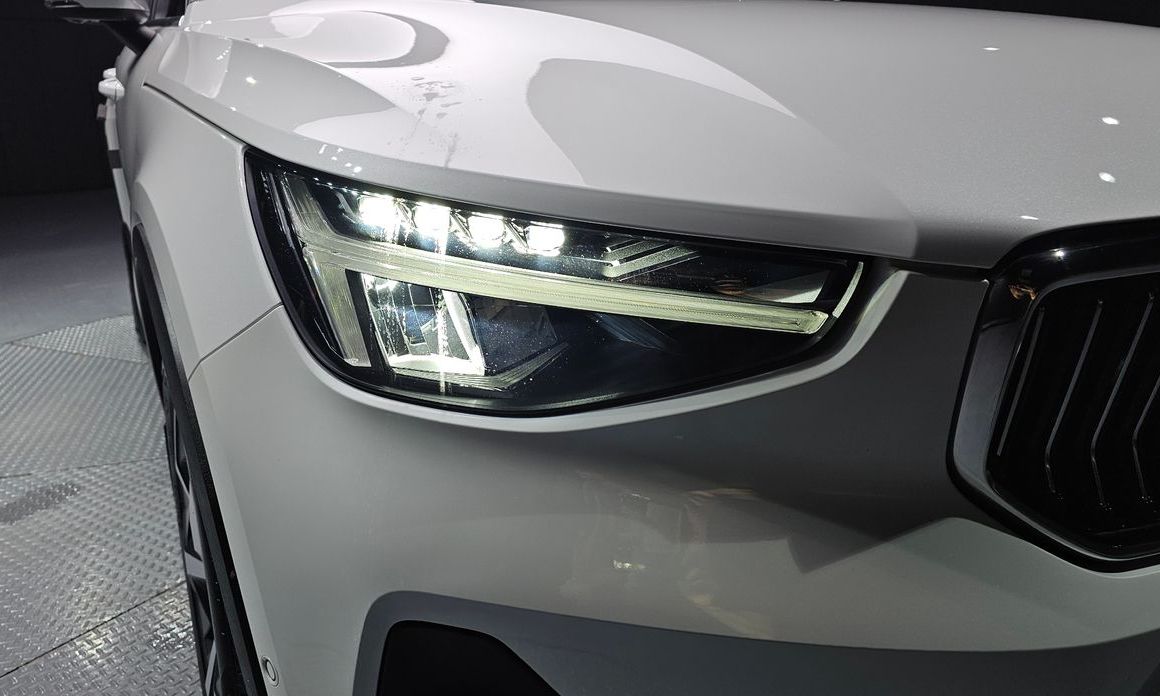 Volvo XC40 2023