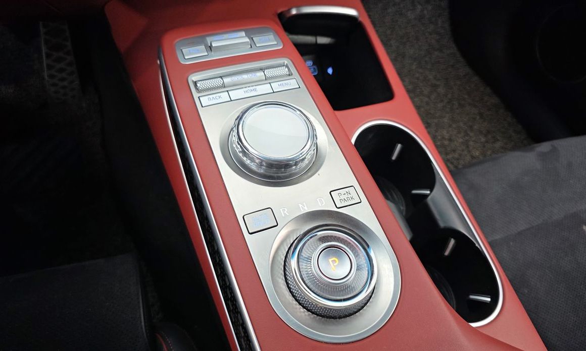 Genesis GV70 2021