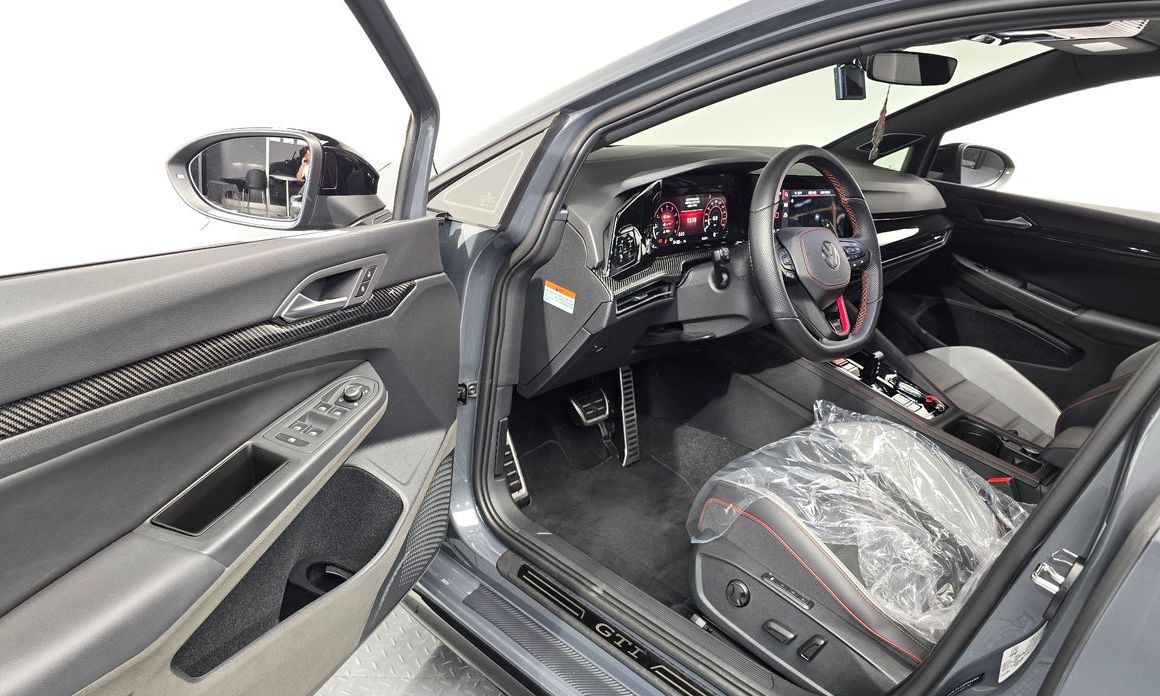 Volkswagen Golf 2024