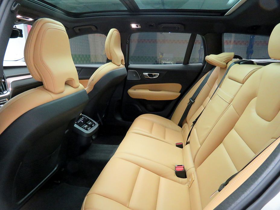 Volvo V60 2022