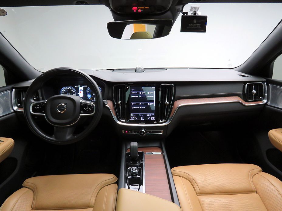Volvo V60 2022