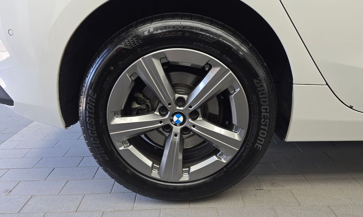 BMW 2-Series 2025