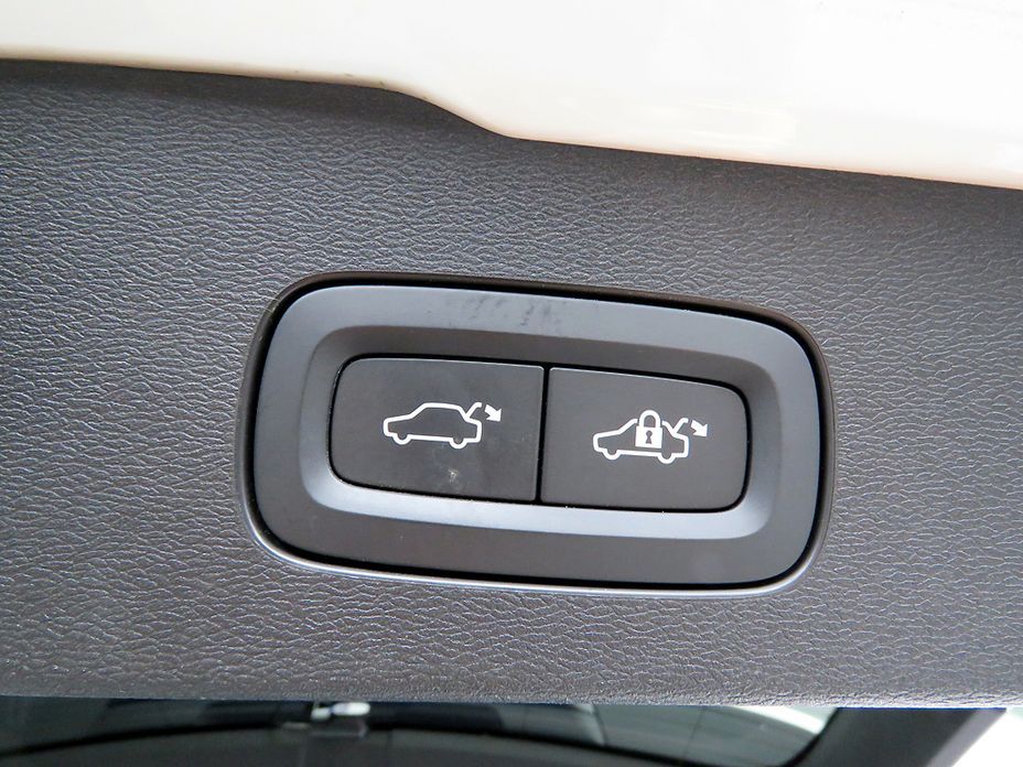 Volvo V60 2022