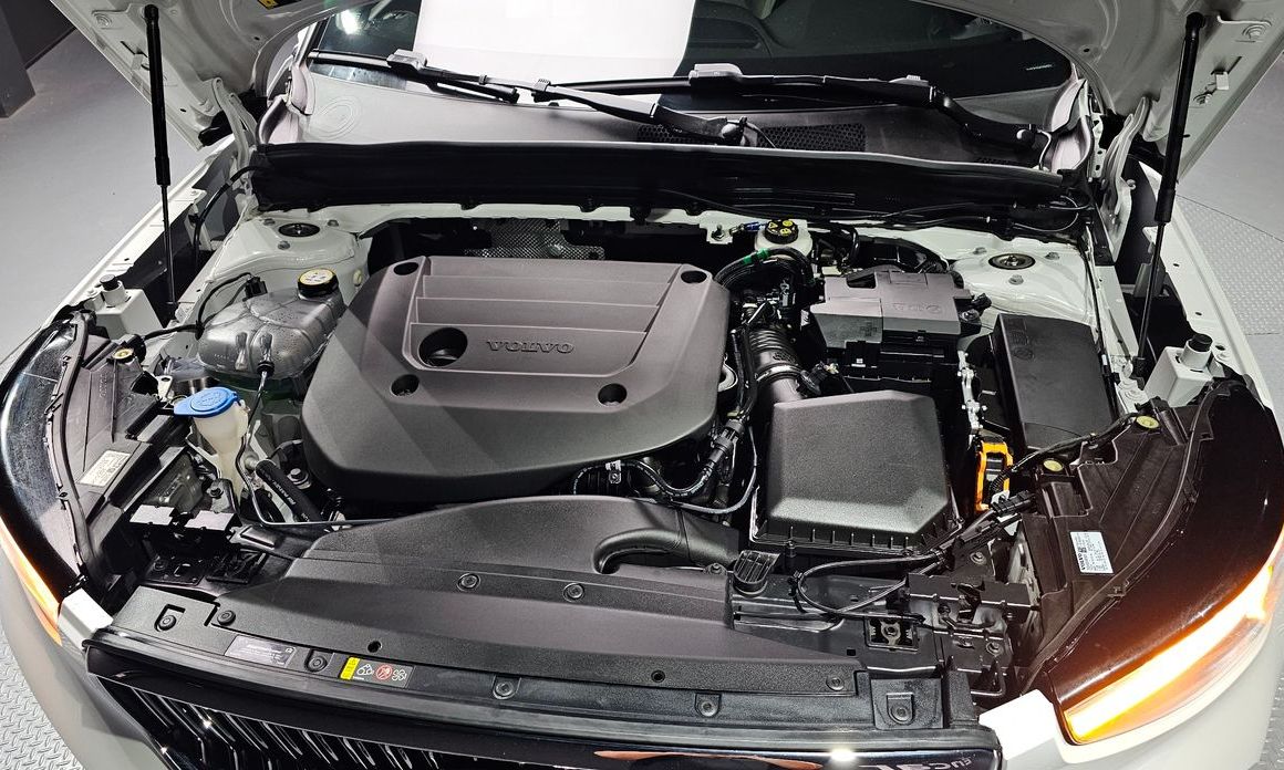 Volvo XC40 2023