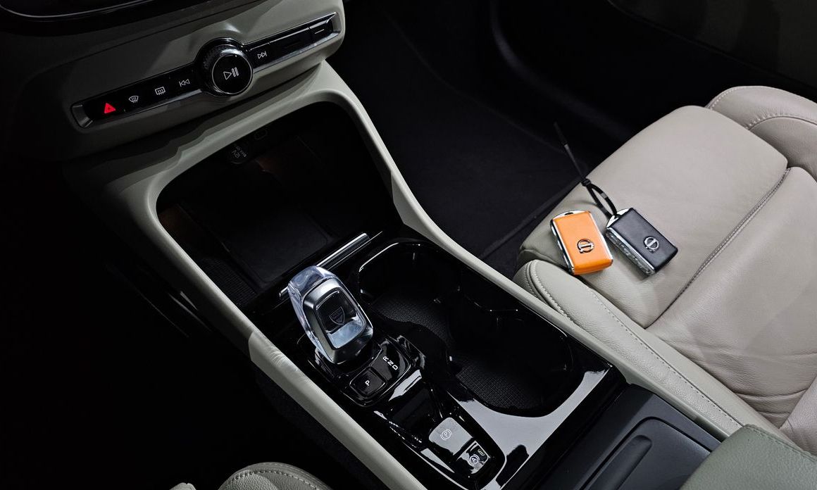 Volvo XC40 2023