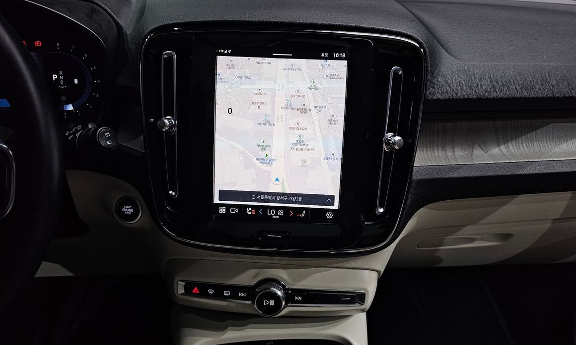Volvo XC40 2023