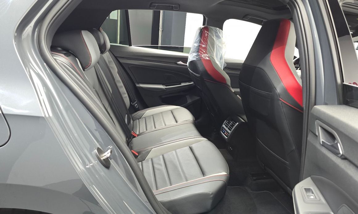Volkswagen Golf 2024