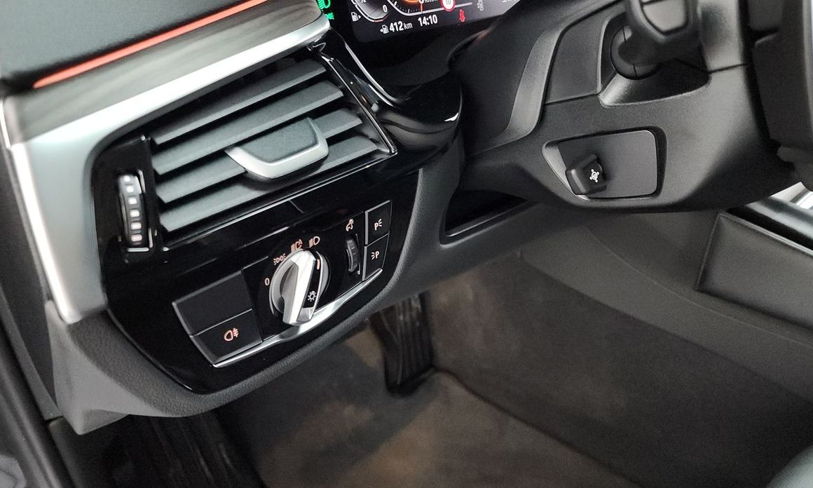 BMW 5-Series 2022