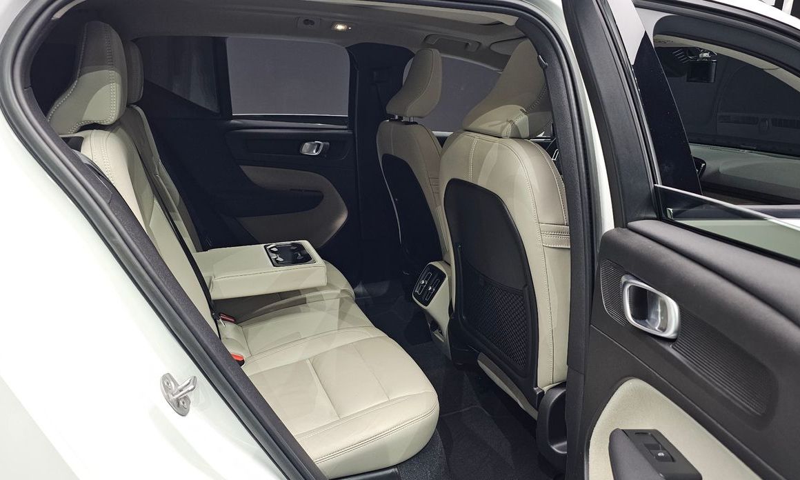 Volvo XC40 2023