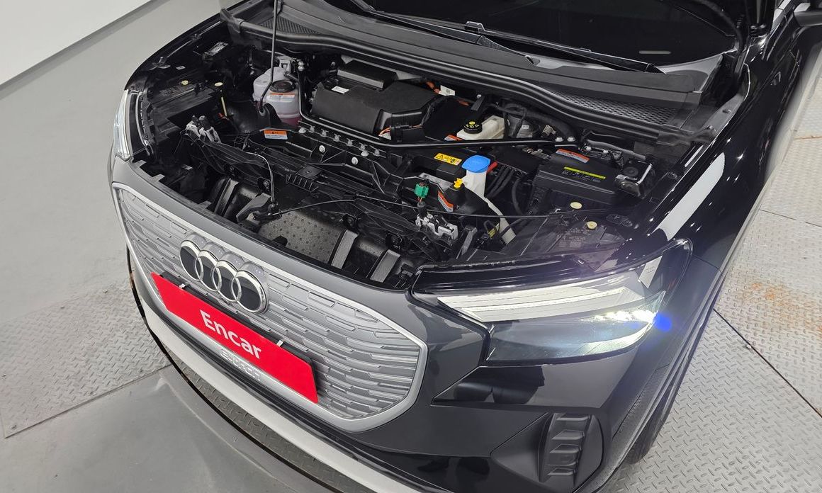 Audi Q4 e-tron 2023