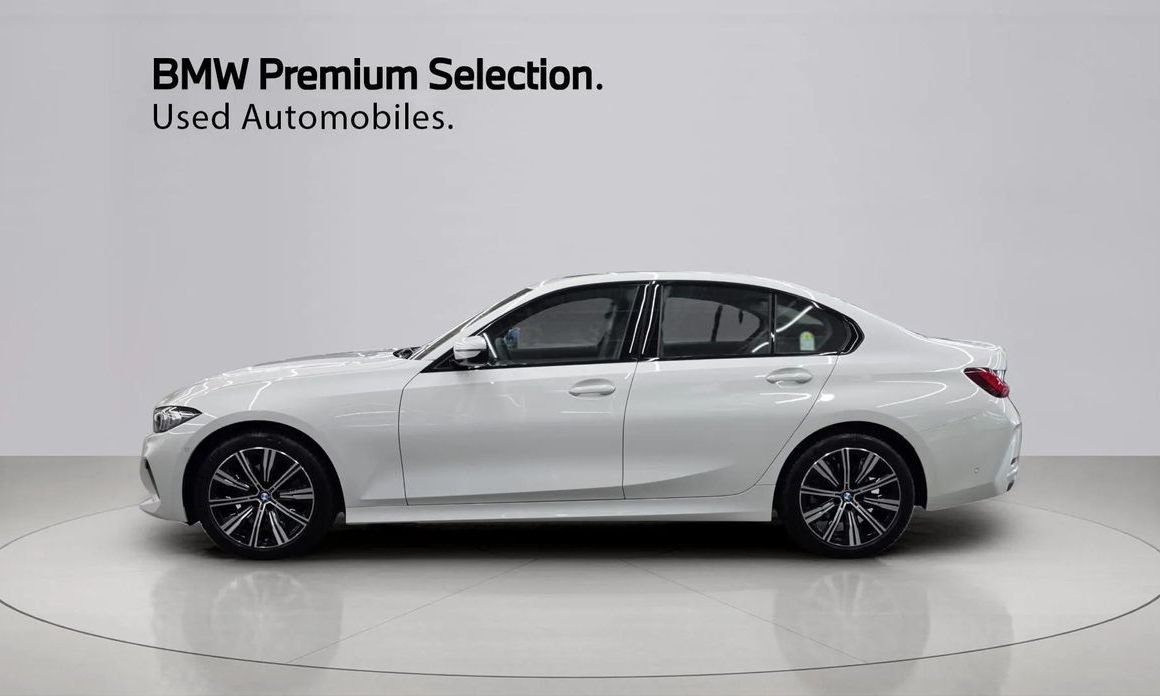 BMW 3-Series 2025