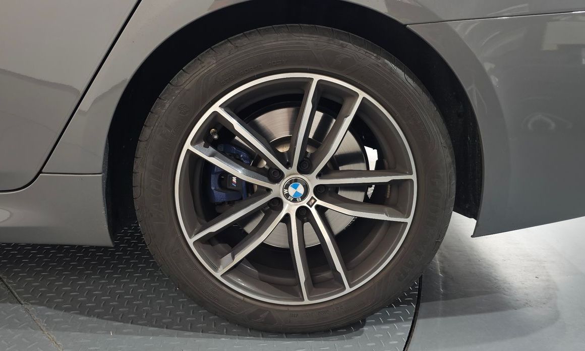BMW 5-Series 2022
