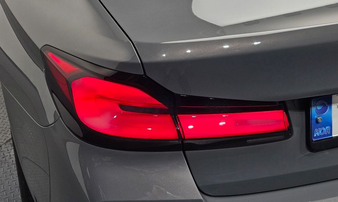 BMW 5-Series 2022
