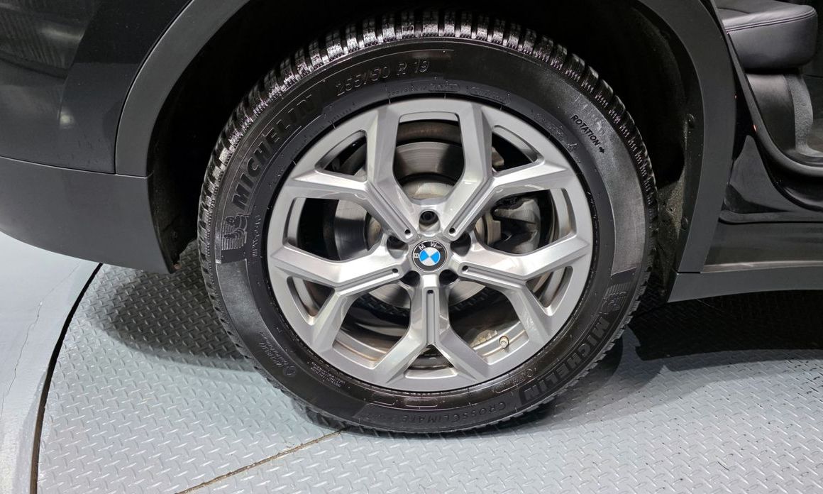 BMW X4 2023