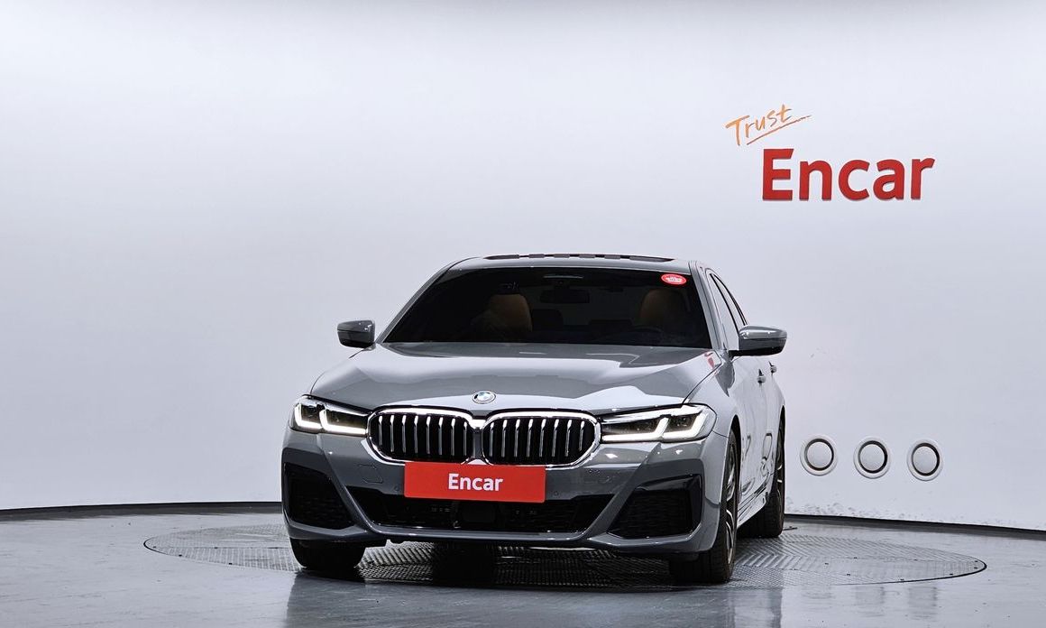 BMW 5-Series 2022