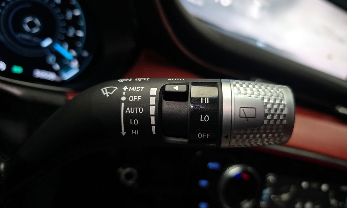 Genesis GV70 2023
