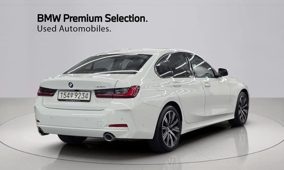 BMW 3-Series 2025