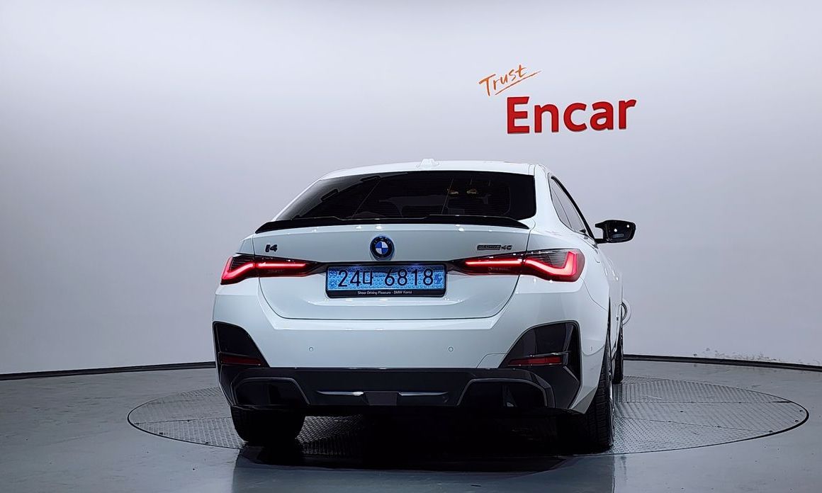 BMW i4 2023