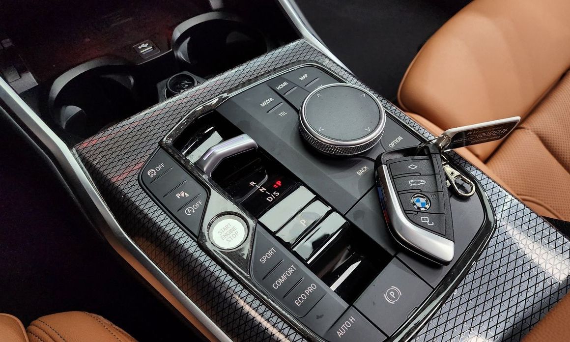 BMW 3-Series 2025