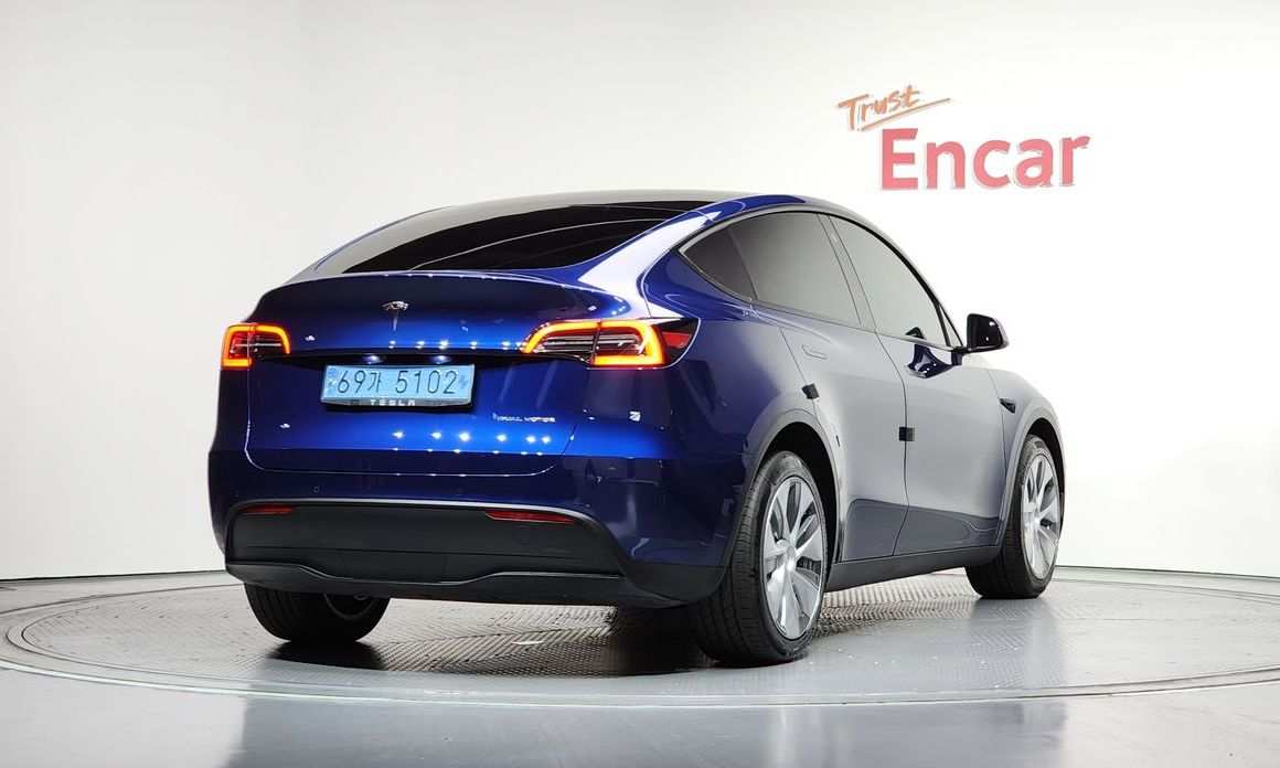 Tesla Model Y 2022