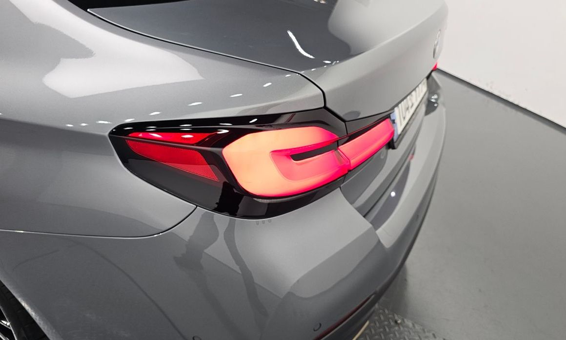 BMW 5-Series 2023