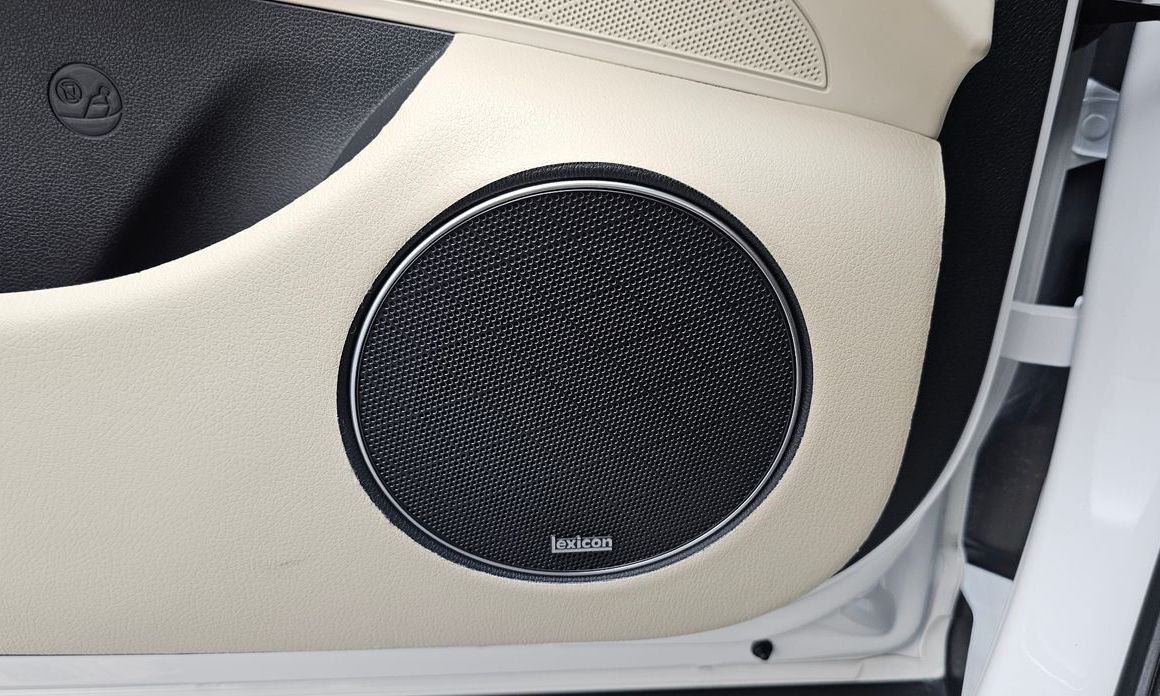 Genesis GV70 2023