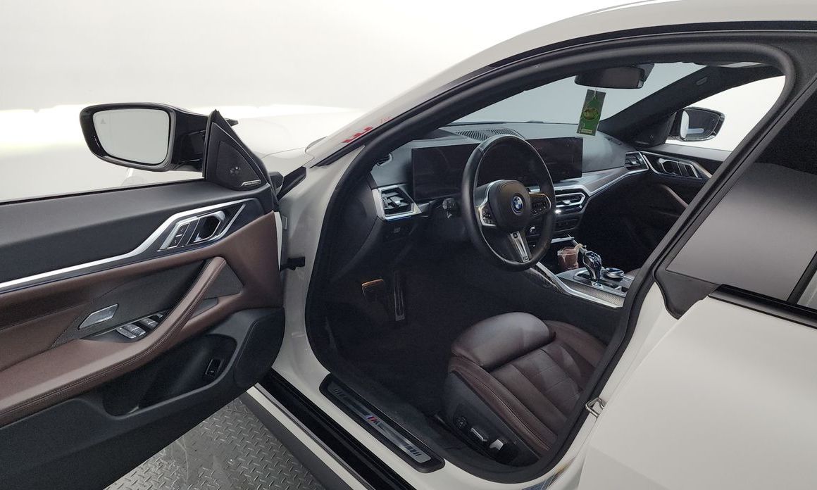 BMW i4 2023