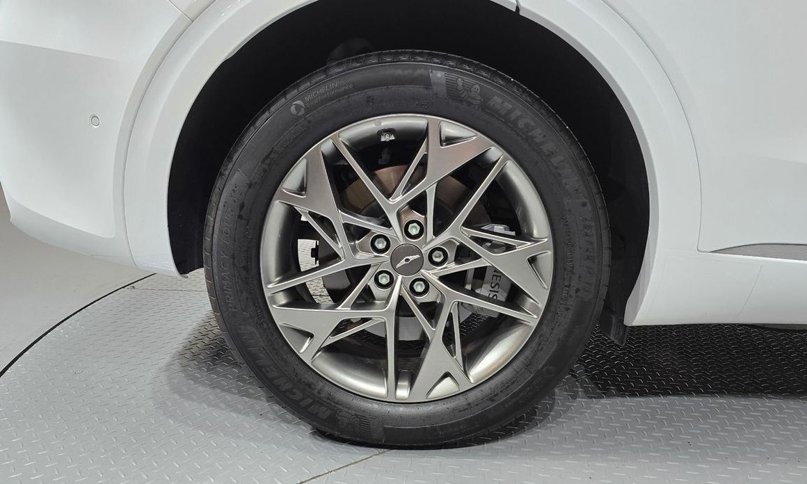 Genesis GV70 2023