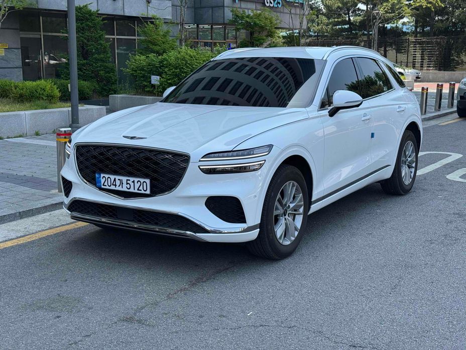 Genesis GV70 2025