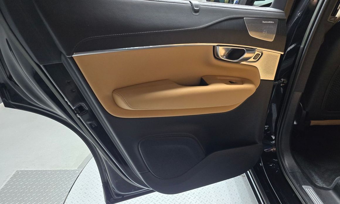 Volvo XC90 2023