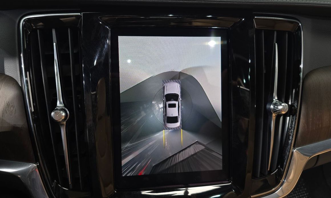 Volvo S90 2023