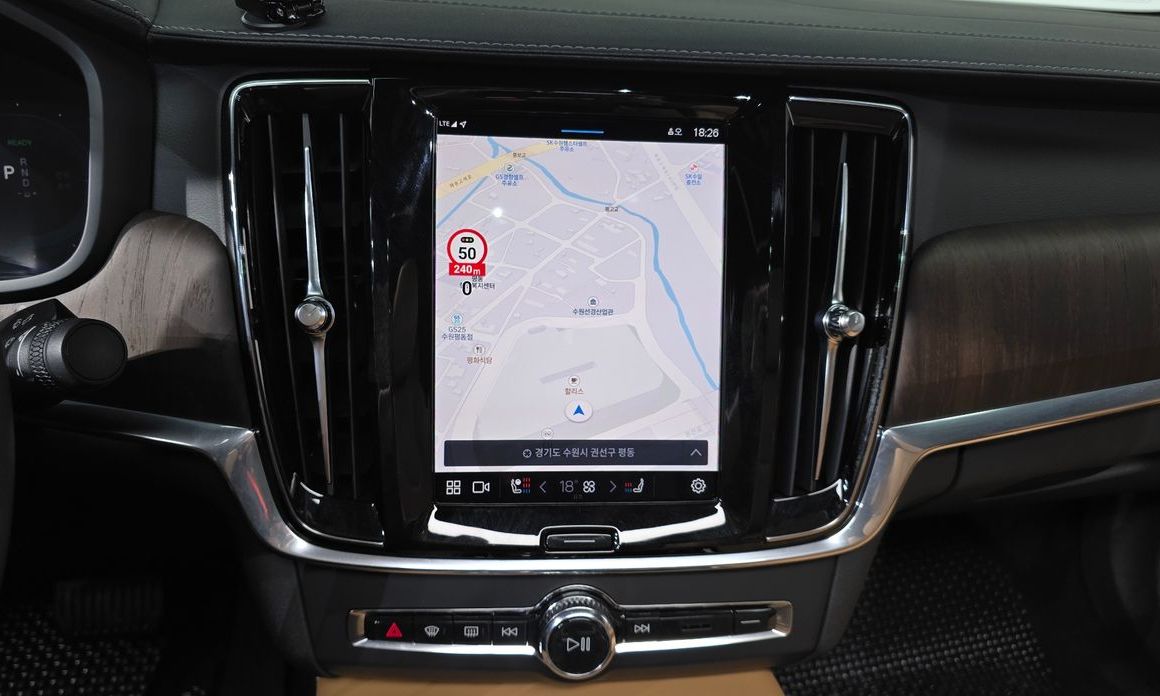 Volvo S90 2023