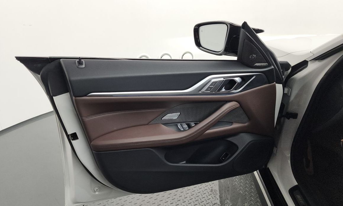 BMW i4 2023