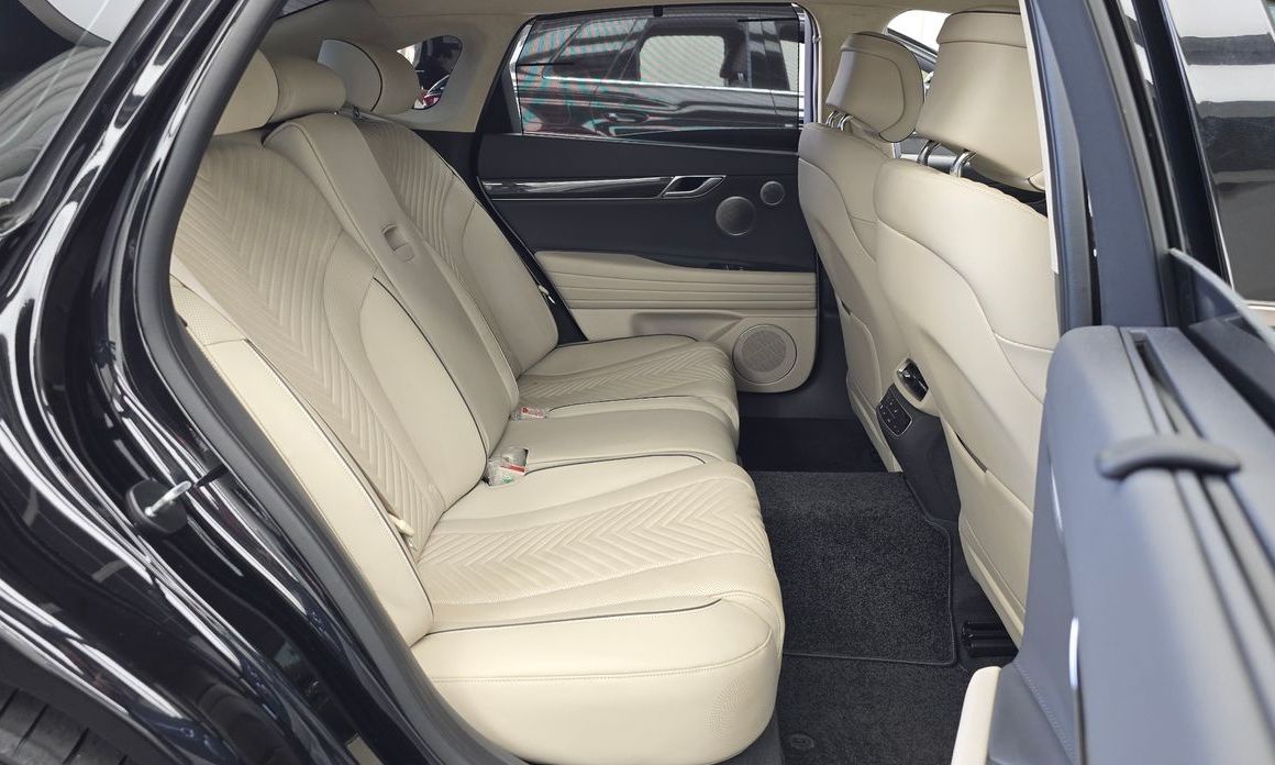 Genesis G80 2023