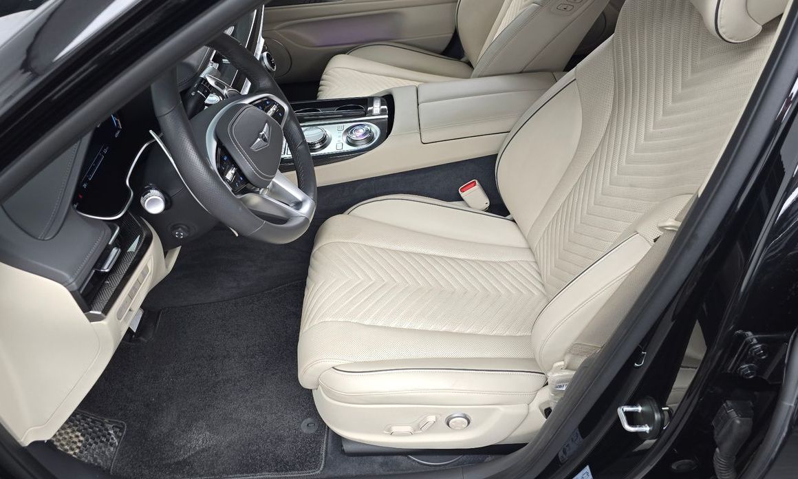 Genesis G80 2023